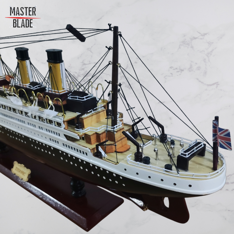 ספינת טיטאניק - Titanic Ship