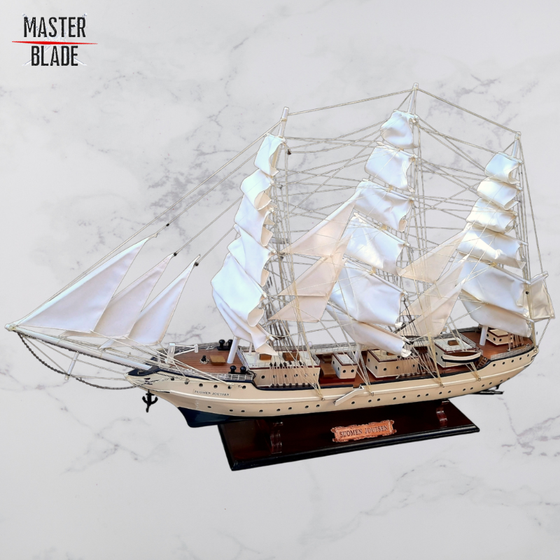 ספינת מפרשים - Sailing Ship